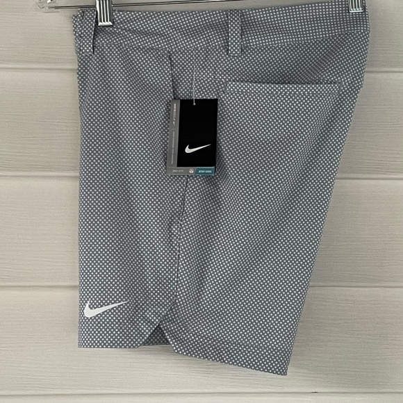 Nike Greens Dri-FIT Golf Shorts Sz 6 - Picture 6 of 11